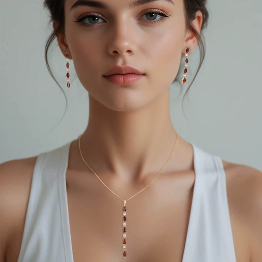 Halssmycke med Granater